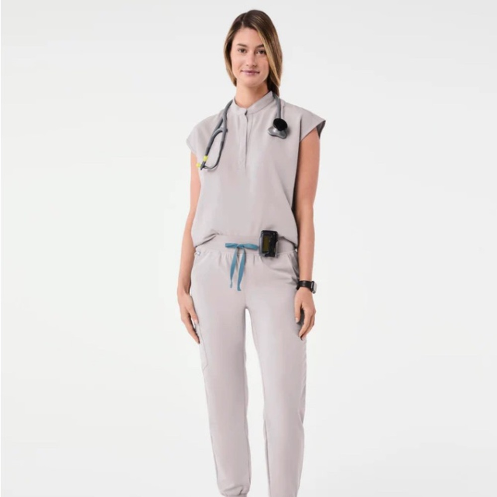Women's Scrub Set- Figs